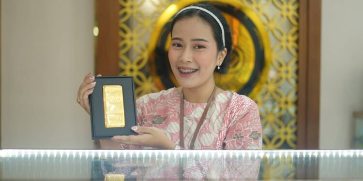 Harga Emas Pegadaian Hari Ini 2 Februari 2026: Galeri24 dan UBS Stabil