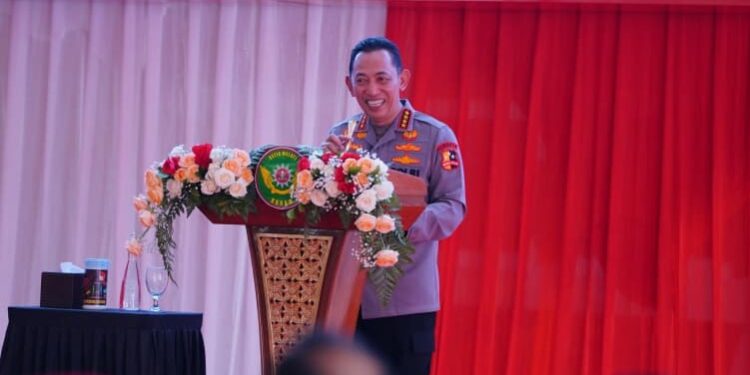 Kapolri Ungkap Banyak Remaja Hingga Pekerja Terpapar Judi Online