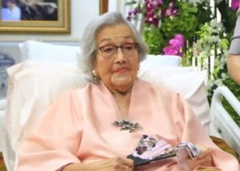Istri Jenderal Hoegeng Meninggal Dunia di Usia 100 Tahun