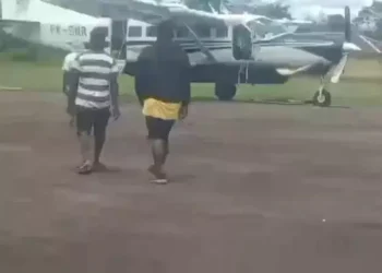 Pesawat Smart Air Ditembaki di Papua Selatan, Dua Awak Tewas Usai Mendarat