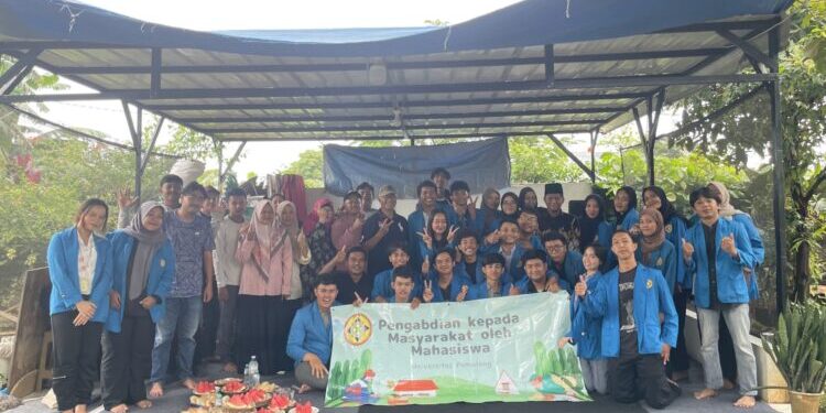 Program Taman Hijau RW 05 Tulang Kuning sebagai Upaya Meningkatkan Kesadaran Ekologis Warga