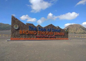 Libur Lebaran 2026, Kawasan Bromo Banjir Wisatawan dan Raup Miliaran Rupiah