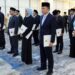 Menag RI Serahkan SK Presiden kepada Pengurus BAZNAS Periode 2026-2031