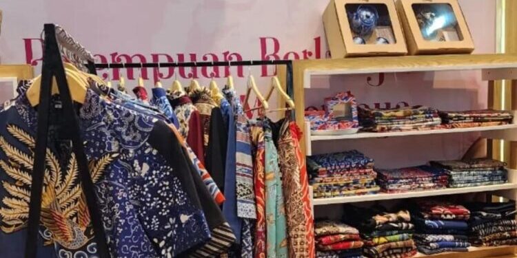 Melestarikan Batik Tulis dan Tenun Badui, ”Pekatan Batik” Terus Berkembang Menghidupkan Wastra Nusantara Bersama Pemberdayaan BRI