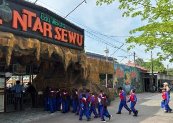 Desa Hendrosari Bangkit: Pembeli Datang, UMKM Tumbuh, Ekonomi Melaju Berkat Pemberdayaan Desa BRILian