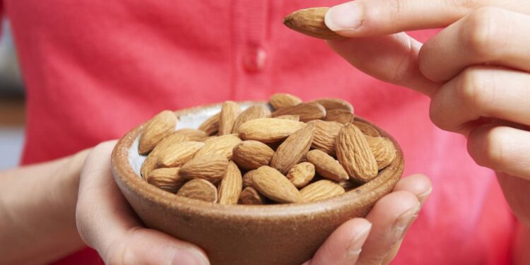 Kaya Nutrisi, Kacang Almond Cocok Dikonsumsi Saat Sahur dan Berbuka Puasa