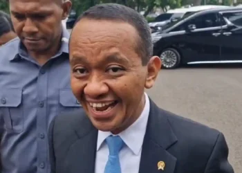 Bahlil Pastikan Stok BBM Nasional Aman, Masyarakat Diminta Tidak Panic Buying