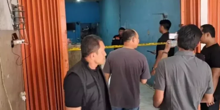 Pegawai Ayam Geprek Ditemukan Tewas dalam Freezer di Bekasi, Polisi Selidiki Kasus