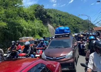 Arus Mudik di Nagreg Membludak, 60 Ribu Kendaraan Melintas Sejak Dini Hari