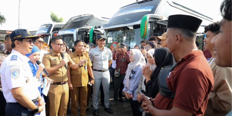 Sambut Idul Fitri 2026, Pilar Bersama Kemenhub Lepas Peserta Mudik Gratis dari Terminal Pondok Cabe