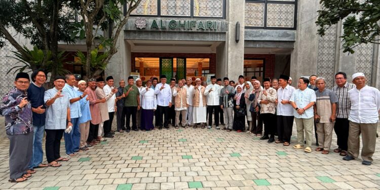 Safari Ramadan Masjid Al-Ghifari Pisangan, Benyamin Tutup Rangkaian Kegiatan dengan Suasana Hangat