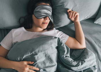 Pola Tidur Berantakan Saat Liburan? Ini Solusi Agar Kembali Normal