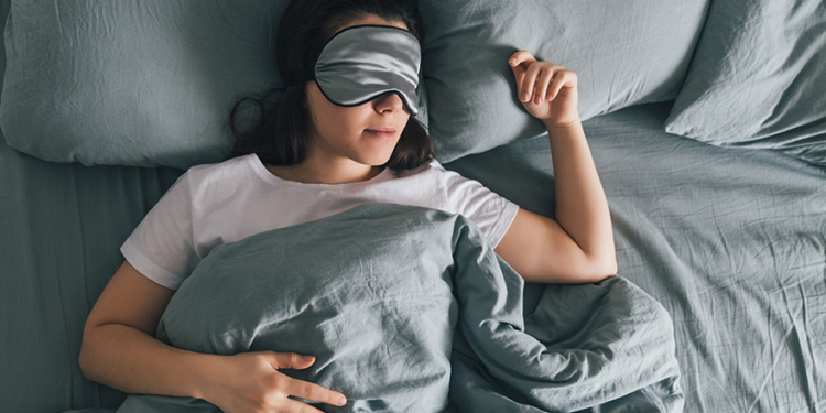 Pola Tidur Berantakan Saat Liburan? Ini Solusi Agar Kembali Normal