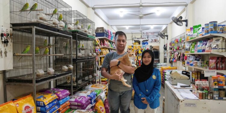 Tinggalkan Catatan Manual, Mahasiswa Unpam Bangun Sistem Stok Real-Time untuk Calico’s Pet Care