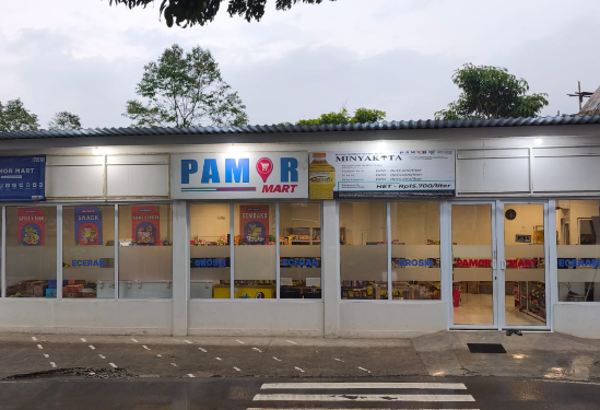 Dari Spreadsheet ke Sistem: Mahasiswa UNPAM Bangun Aplikasi Keuangan untuk Pamor Mart