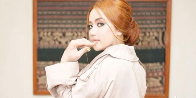 Miss Earth 2019 Lirabica Kecam Cara Petugas Tangani Ikan Sapu-sapu di Jakarta Pusat