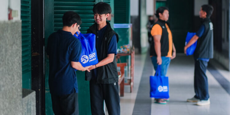 Maknai Paskah 2026, BRI Peduli Tebarkan Kasih dan Kepedulian melalui Penyaluran 10.050 Paket Sembako bagi Umat Nasrani
