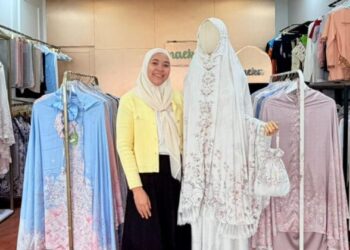 Pengusaha Perempuan Angkat Mukena Premium Berdesain Khas, Naeka Tembus Pasar Global Berkat LinkUMKM BRI