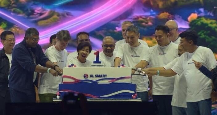 Setahun Pasca-Merger, XLSMART Catat Pertumbuhan Pendapatan 23 Persen dan Perluas Jaringan 5G