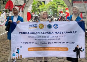 Pengembangan Personal Branding Remaja Untuk Sukses Karier di Era Digital