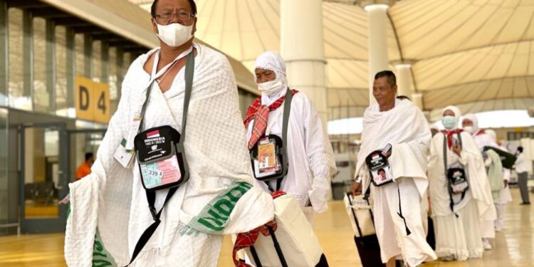 Harap Dicatat! Ini Nomor Darurat yang Wajib Disimpan Jemaah Haji 2026