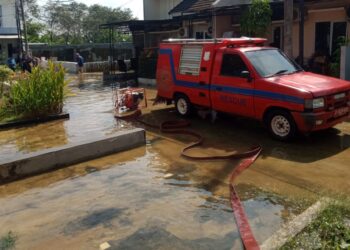 Pemkot Tangsel Lakukan Penyedotan di Wilayah Terdampak Banjir