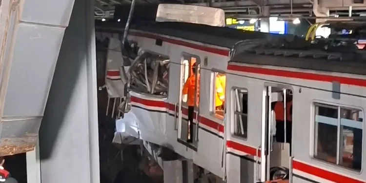 Korban Tewas Kecelakaan Kereta Bekasi Timur Jadi 7 Orang, 81 Luka-Luka