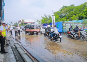 Pilar Tinjau Genangan di Jalan Puspiptek, Pemkot Tangsel Lakukan Penanganan Terpadu