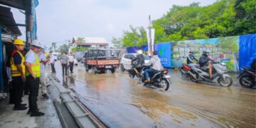 Pilar Tinjau Genangan di Jalan Puspiptek, Pemkot Tangsel Lakukan Penanganan Terpadu