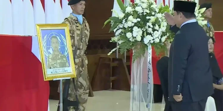Tangis Haru Sambut Kepulangan 3 Prajurit TNI Gugur di Lebanon, Prabowo Beri Penghormatan Terakhir