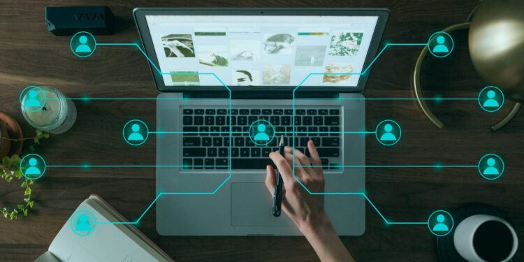 Hedging: Strategi Pelindung Bisnis dari Risiko Keuangan