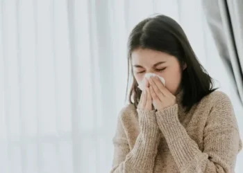 Sering Bersin Setiap Pagi Meski Tidak Flu? Ini 5 Penyebabnya