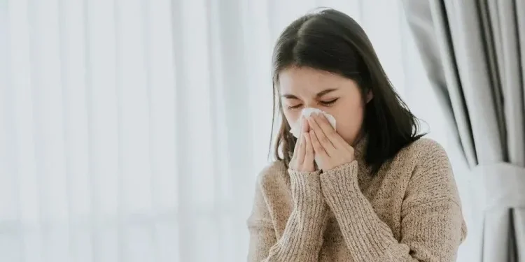 Sering Bersin Setiap Pagi Meski Tidak Flu? Ini 5 Penyebabnya