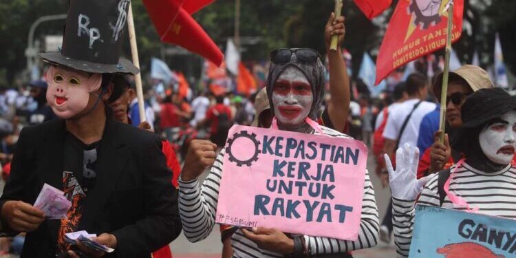 Fenomena Ketidakpastian Kerja di Indonesia dan Dampaknya terhadap Kesejahteraan Pekerja