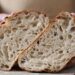 Sourdough vs Roti Gandum Utuh, Mana yang Lebih Sehat dan Cocok untuk Diet?