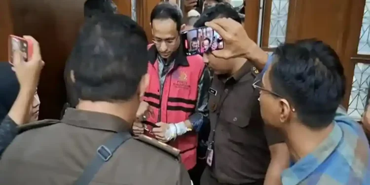 Karena Pertimbangan Kesehatan, Nadiem Makarim Kini Berstatus Tahanan Rumah