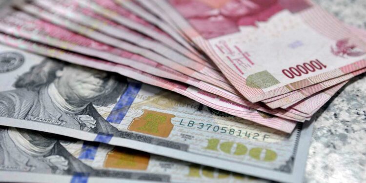 Rupiah Tembus Rp17.856 per Dolar AS, Cetak Rekor Terlemah Sepanjang Sejarah