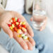 Jangan Sepelekan, Ini Bahaya Minum Vitamin Berlebihan bagi Tubuh