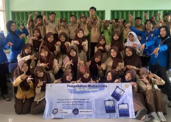 Financial Literacy: Pentingnya Pengelolaan Uang Jajan Pada Anak di Tengah Tren Digital