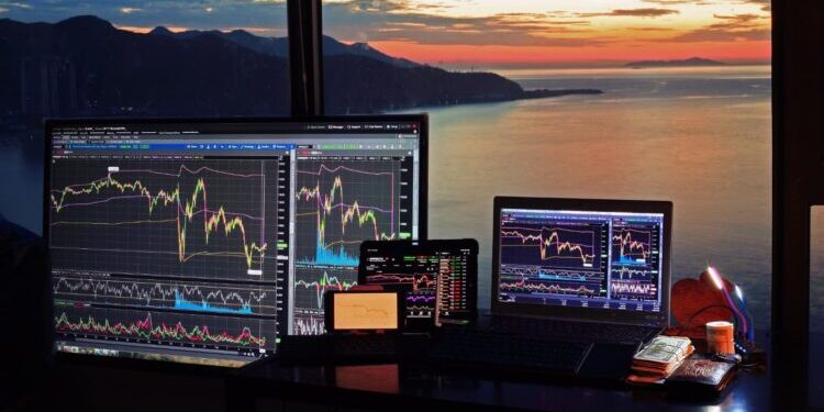 Pemasaran Saham di Era Digital: Ketika Investasi Harus Mampu Menarik Perhatian