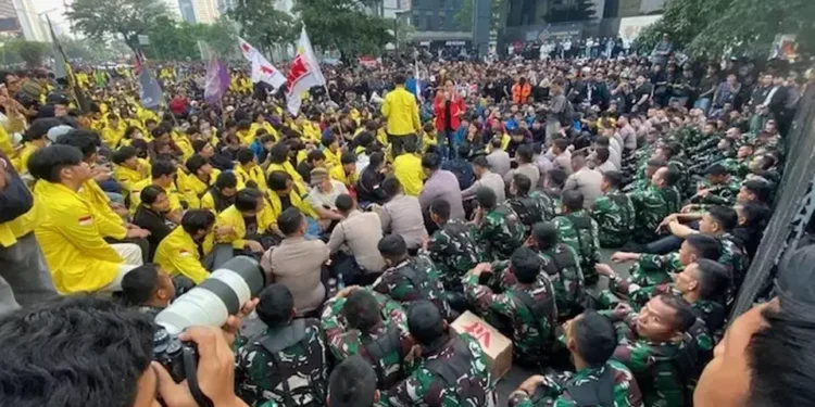 Demo Mahasiswa Besar-besaran Digelar di Jakarta Hari Ini, DPR hingga Istana Jadi Titik Aksi