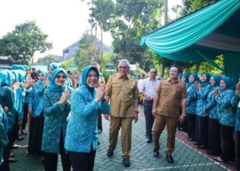 Benyamin Sambut Tim Penilai PKK Banten, Pondok Pucung Tampilkan Program Unggulan