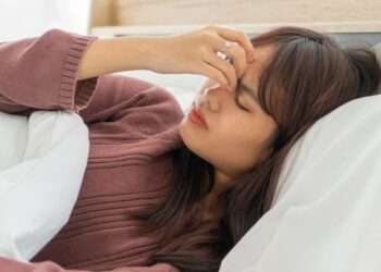 Mulai Kurangi Sekarang, 8 Kebiasaan yang Diam-Diam Merusak Imunitas Tubuh