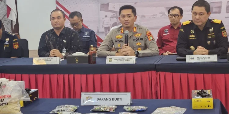 Empat WNA Ditangkap di Bandara Soekarno-Hatta, Bawa Etomidate Senilai Rp97,8 Miliar