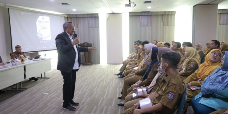Pelayanan Publik Tak Sekadar Administrasi, Ini Pesan Wali Kota Tangsel