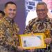 Benyamin Davnie Dinobatkan sebagai Wali Kota Terbaik Bidang Komunikasi dan Informasi Publik 2026