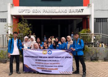 Edukasi Gemar Menabung melalui Kreativitas Pembuatan Celengan sebagai Media Pembelajaran Keuangan bagi Siswa Sekolah Dasar