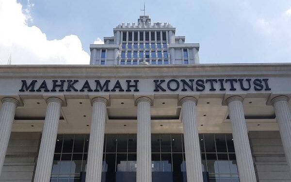 Putusan MK: Anggaran Makan Bergizi Gratis Tak Lagi Masuk Dana Pendidikan Mulai 2028