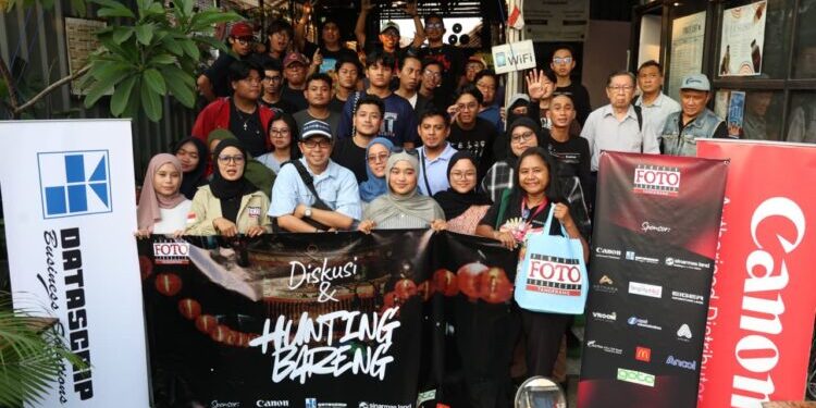 PFI Tangerang Edukasi Mahasiswa dan Komunitas Lewat Hunting Foto dan Sharing Session Fotografi Jurnalistik