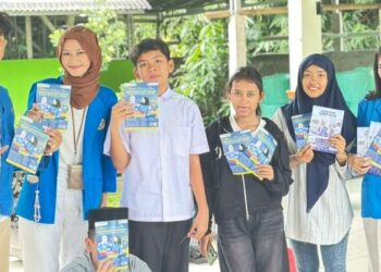 Finansial Tangguh: Pelatihan Pengelolaan Keuangan dan Pembukuan Sederhana bagi Wirausaha Muda Paket C di PKBM Kampoeng Ilmu Center